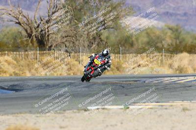 media/Jan-16-2022-CVMA (Sun) [[7f3d92989d]]/Race 3 Amateur Supersport Middleweight/